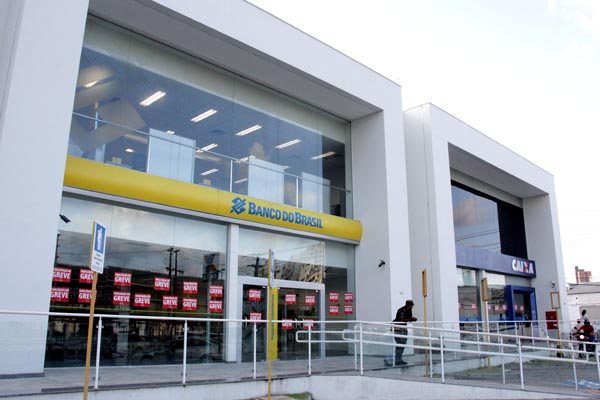 A Agência foi transferida para nova sede, ao lado da Caixa