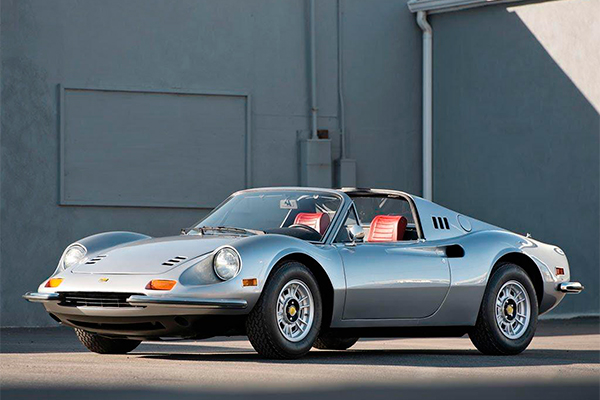 Dino 246 GTS, ano modelo 1974 - Tribuna do Norte